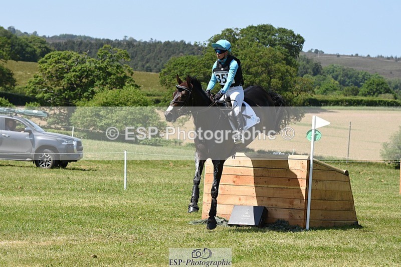 230527-140942-09429 - 355-JASON_KING-Izzy_Taylor-XC