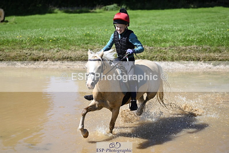 240728B-112247-00999 - Theo's Group XC