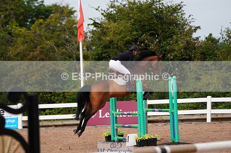 240803A-102000-06899 - Cls 35 Snr Discovery and 1m Open