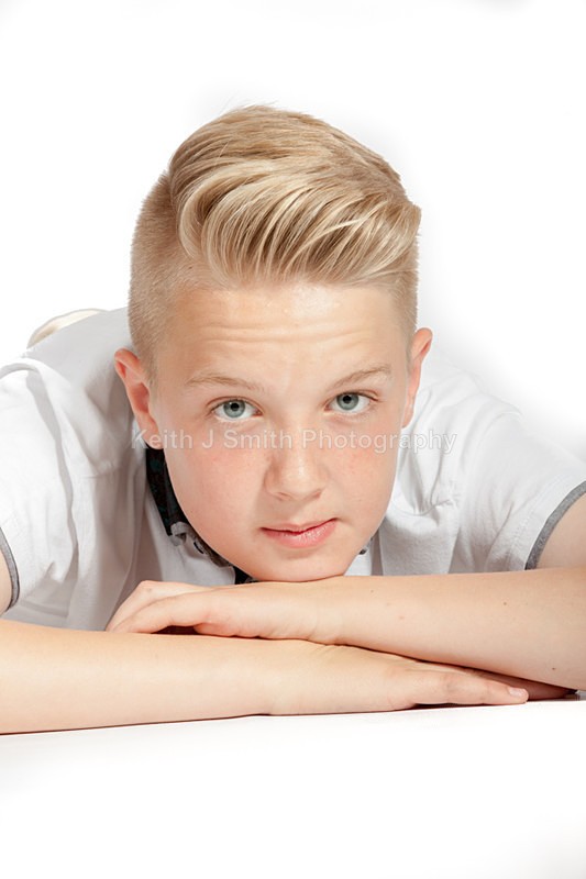 1SKJ6858 - Darren, Kirsty and family.