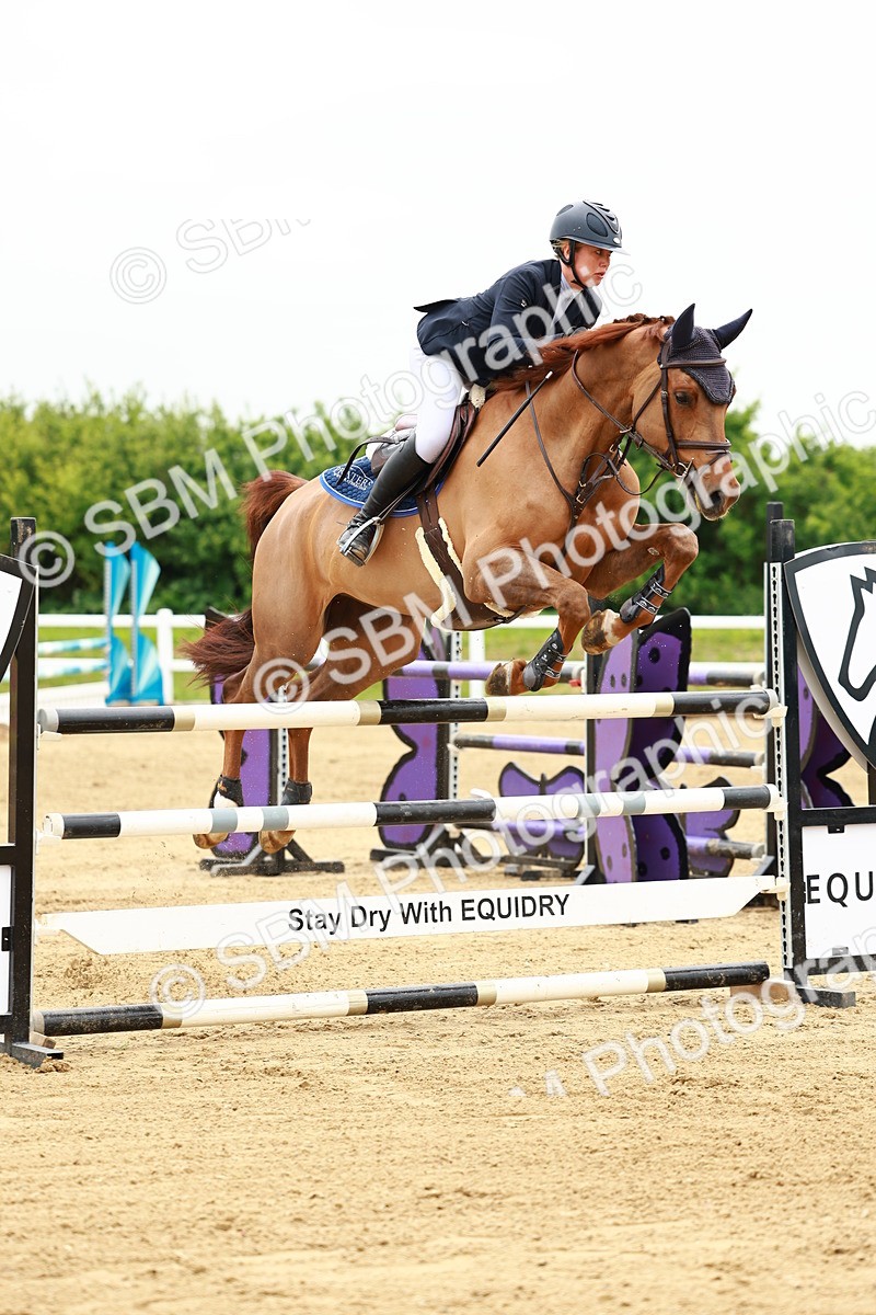 SBM_000993 - Class 5 - Senior Foxhunters - 1.20m