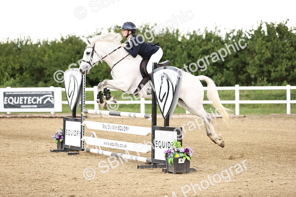 SBM_006086 - Class 16 - Senior British Novice - 90cm