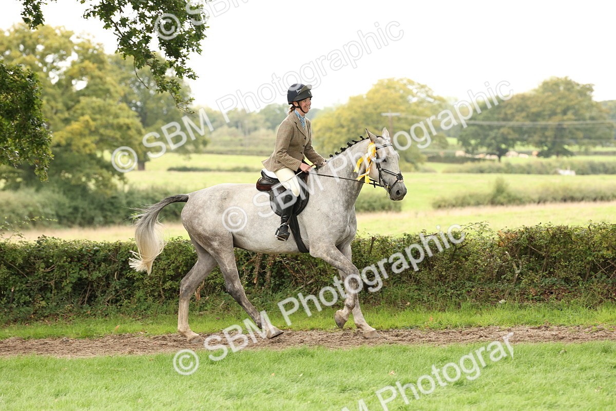 SBM_66428 - S66 - Hunter Ridden