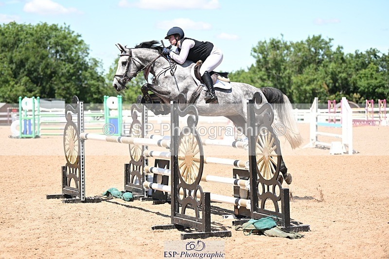 250709-133117-00877 - Cls 4 Snr Newcomers & Snr 1.10m