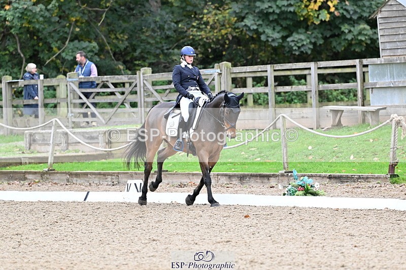 251022A-152734-00550 - B-112-Christina.Wiederkehr