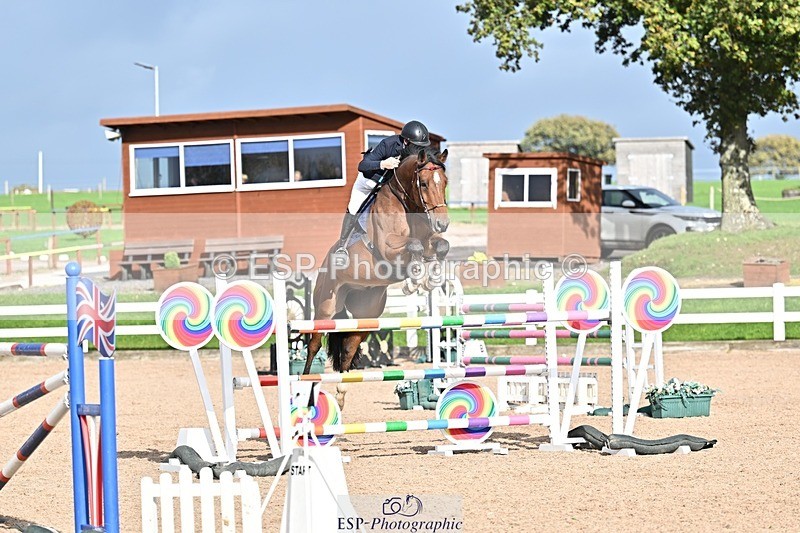 251004-160603-02393 - Cls 11+12 National 1.30m and 1.40m