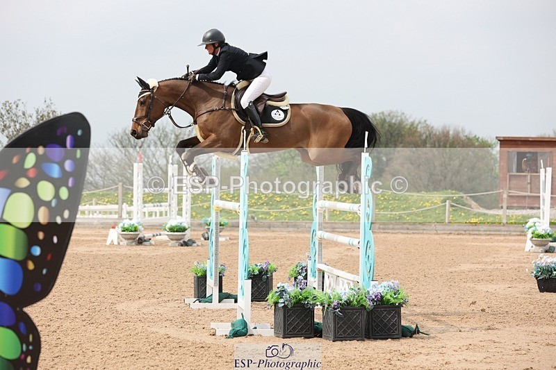 250424-115044-05085 - Cls 1 - 2 Star Small Tour