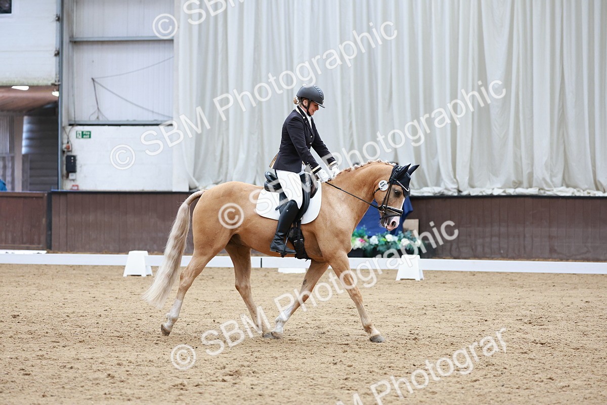 SBM_009836 - Class 6b - Novice 6 - 12.40-13.43