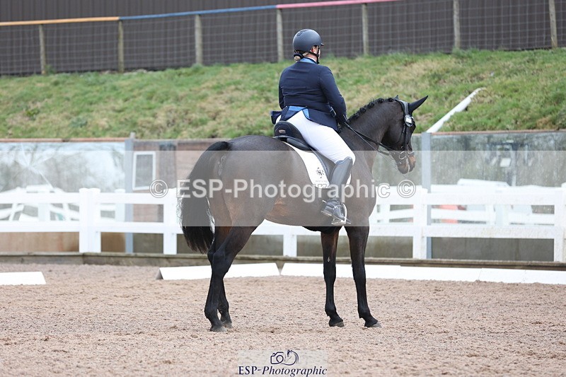 240121A-121233-01423 - Cls 12 Music Medium