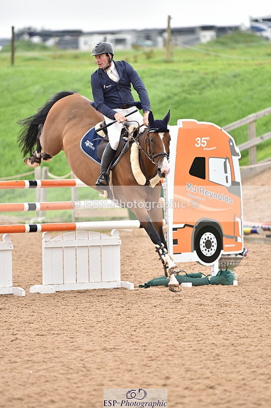 230810A-152102-01395 - Cls 11 1.30m Open