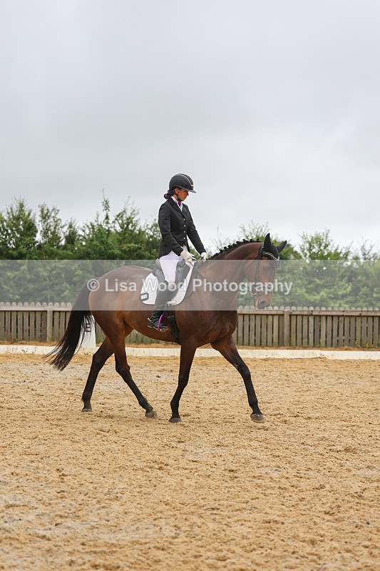 3E7A9801 - Class 6: Novice 3 2024 Section B