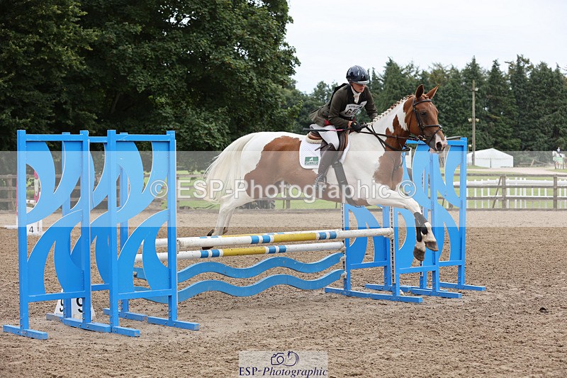240804-143130-15926 - 657-Althea_Bleekman-SHOVERN_ON_ICE