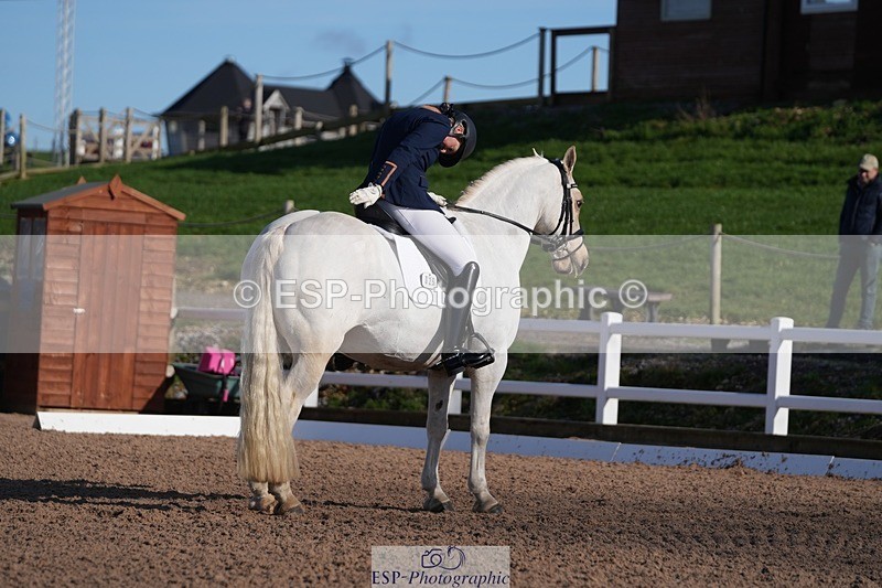 260214-114129-03721 - 025-Louisa.Julie.Brend