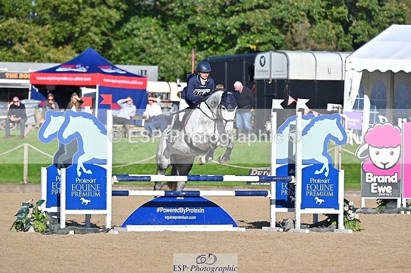 241027-095719-16166 - 384-Kerri.Mcnicol-CALGARY