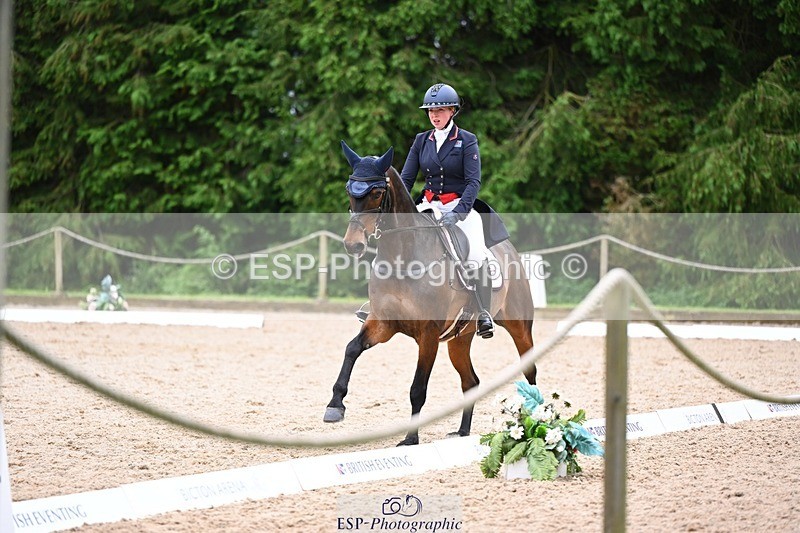 240524-181255-11599 - 164-MOONLIT_SWAYZE-Daisy_Bathe