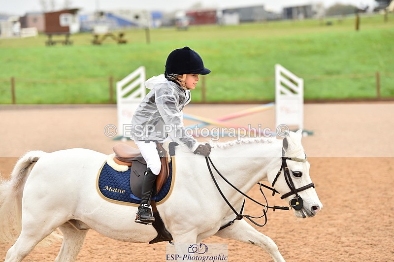 231118A-102054-01035 - Cls 18+19 Club and Schools 70cm