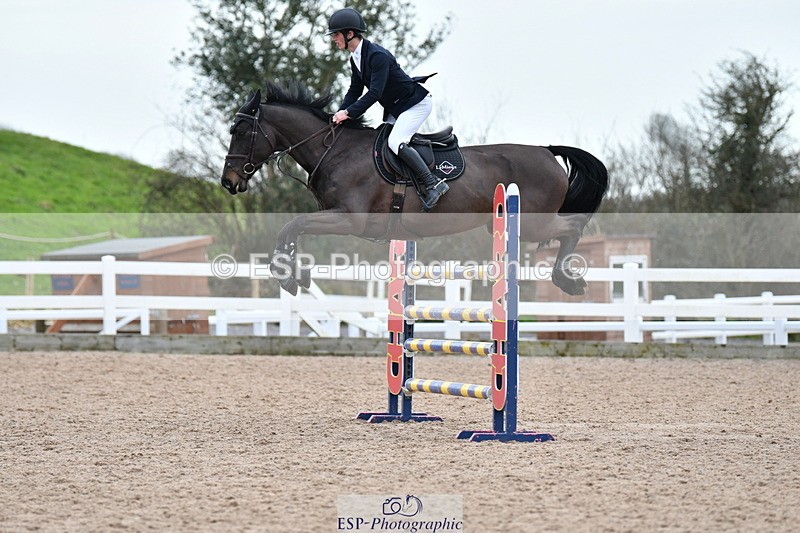240124A-143142-00866 - Cls 5 Foxhunter & 1.20m Open