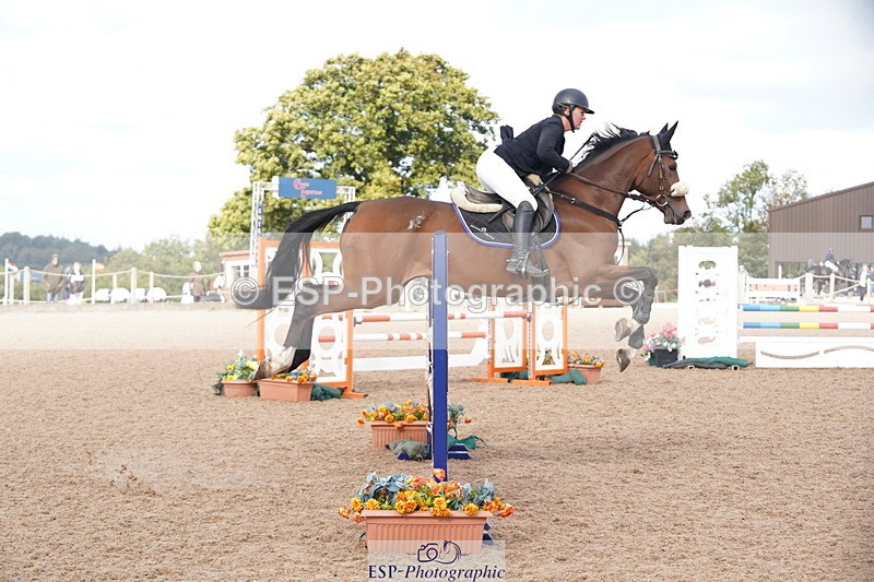 241005A-112742-04554 - SAT Cls 9 Snr Discovery &1m Open