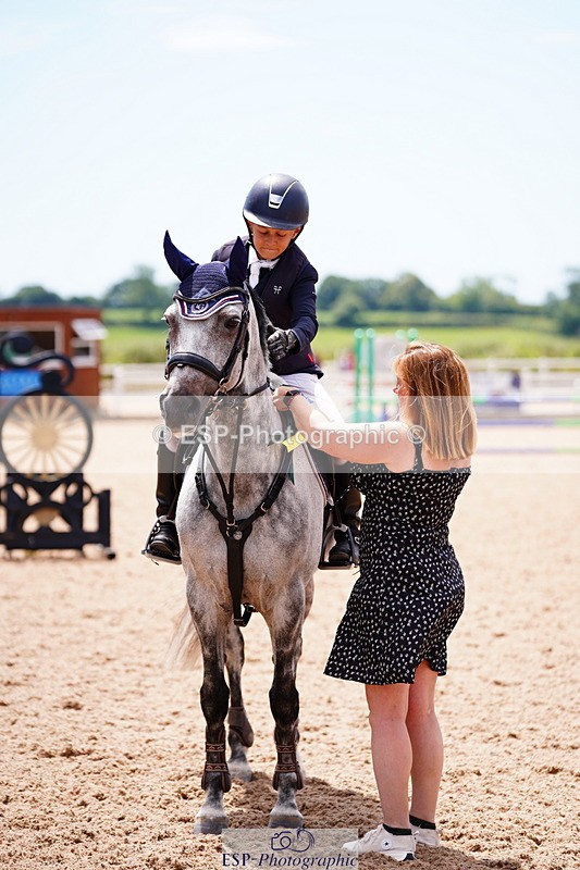 240629A-131546-05617 - Cls 18 Newcomers and 1m Open