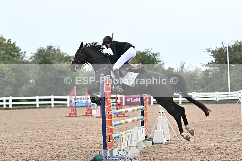 240925A-123229-00565 - Cls 3 Snr 1.05m Open