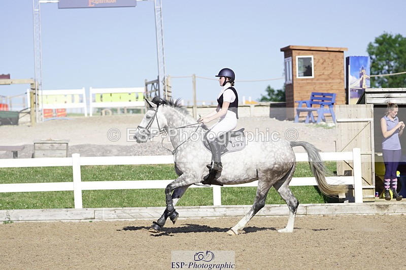 230624A-175222-02854 - Cls 33 1.05m Amateur Quali