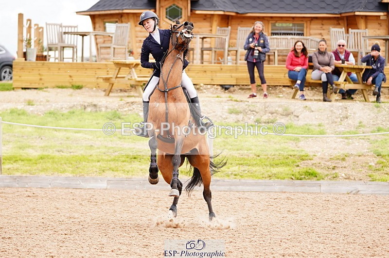 240524A-094546-02592 - Cls 13 Snr 1.05m and 1.10m