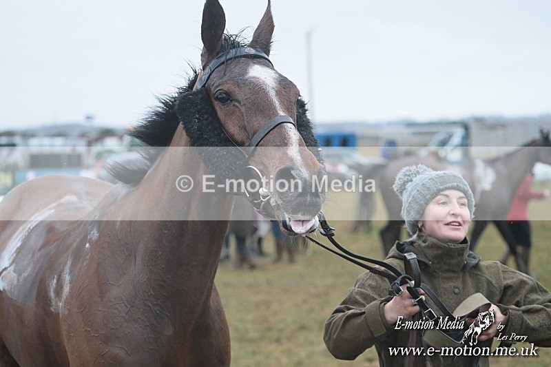 PtP 260125 374 - Cocklebarrow Point-to-Point racing with the Heythrop Hunt 26/01/25
