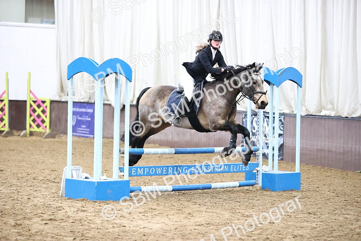 SBM_001207 - Class 8 - Intro 70cm