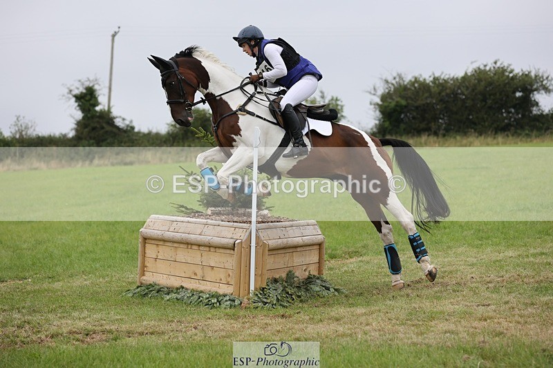 240831A-153806-05139 - 216-Becca.Midwinter-FIVALE.FULL.MONTY