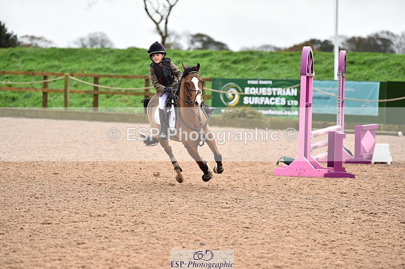 231118A-103702-01133 - Cls 18+19 Club and Schools 70cm