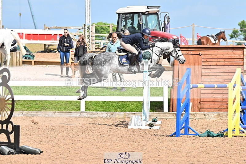 240605A-160743-01045 - Cls 5 Foxhunter and 1.20m Open
