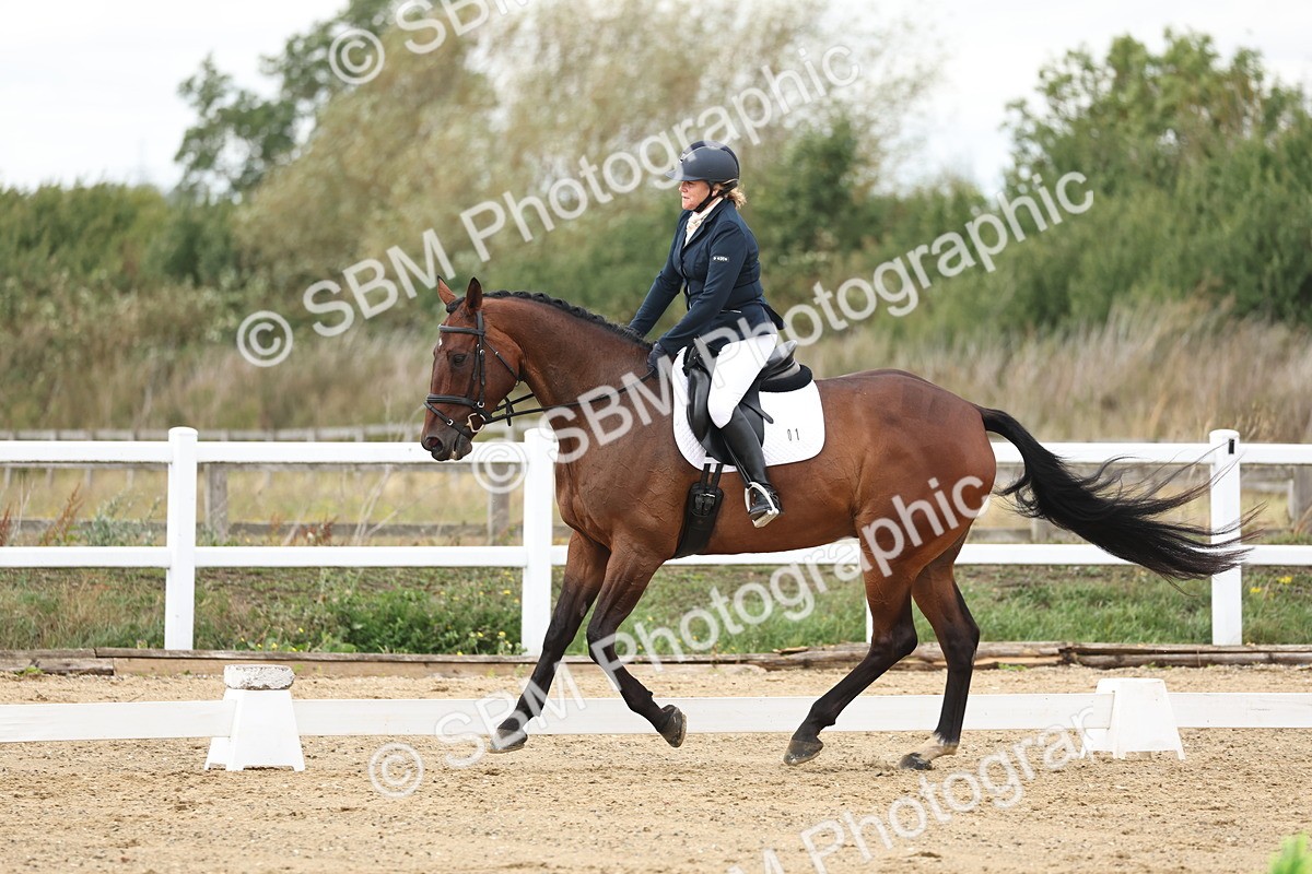 SBM_003696 - Class 8 - Novice 3 Champs
