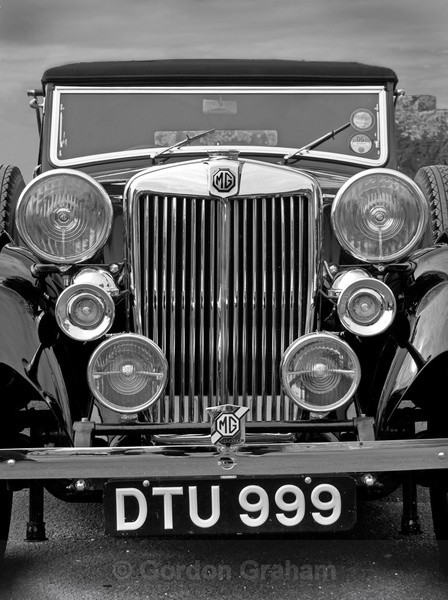 1935 MG - Cars