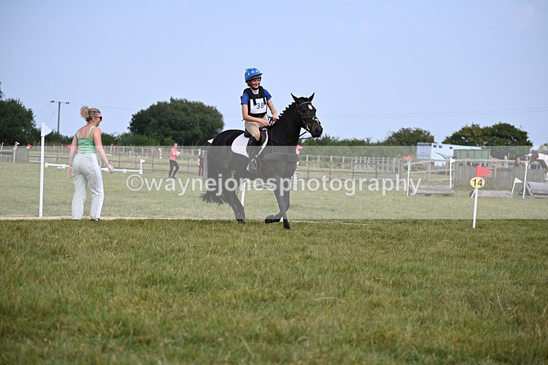 WJ6_2526 - 60cm XC Time 14:21 to 14:47