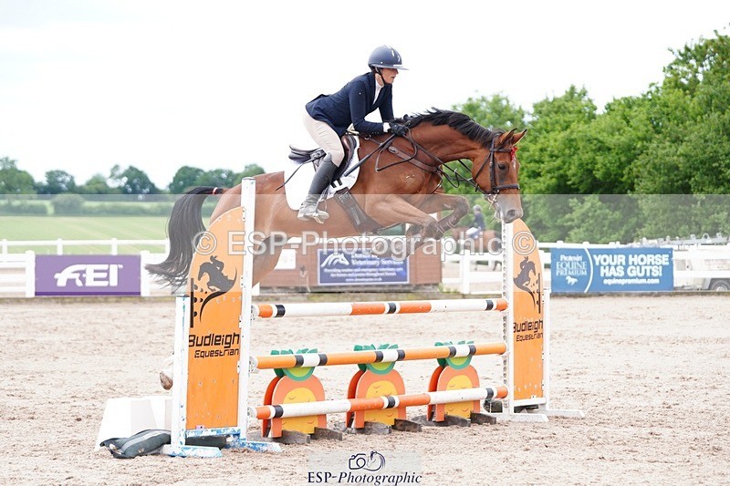 250525-115718-09319 - Cls 33 A&B Snr Disc & 1.00m Open