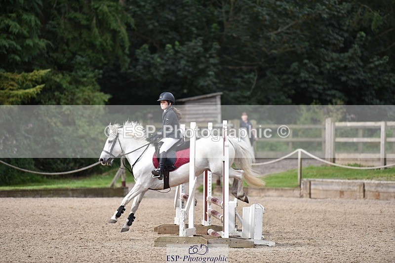 240802-100452-00700 - 70cm Round 1