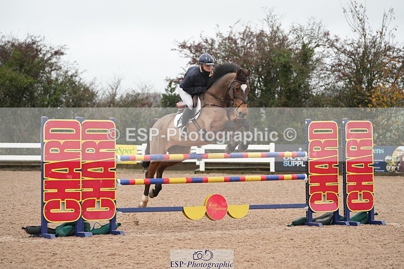 251107-132729-01156 - Cls 6 Foxhunter and 1.20m Open