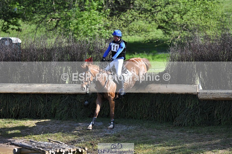 230527-164402-12921 - 111-CREEVAGHSTABLES_IFICUDIWUD-Tim_Cheffings-XC