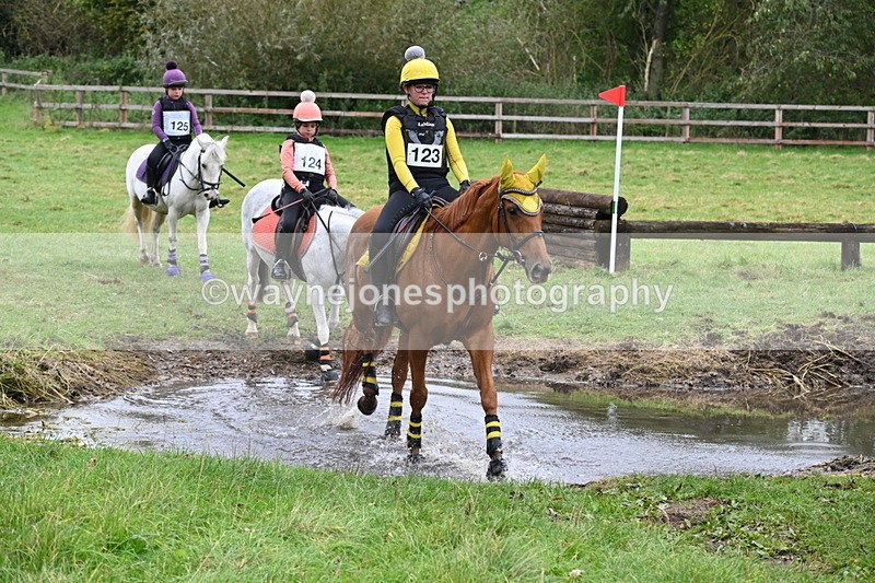 WJ6_4867 - Time at Photographer 12:17 to 12:30