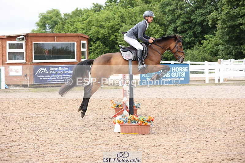 240630A-112030-12602 - Cls 31 Discovery and 90cm Open