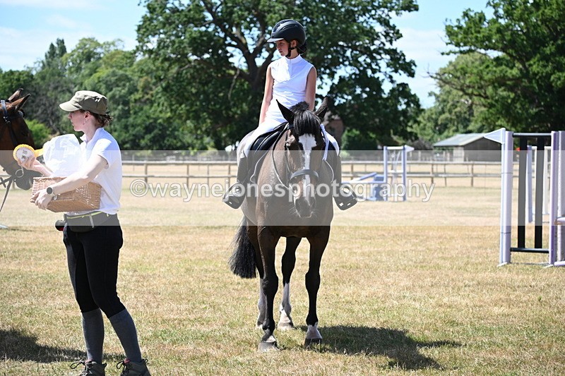 WJ6_6015 - Class 13 Novice 60cm