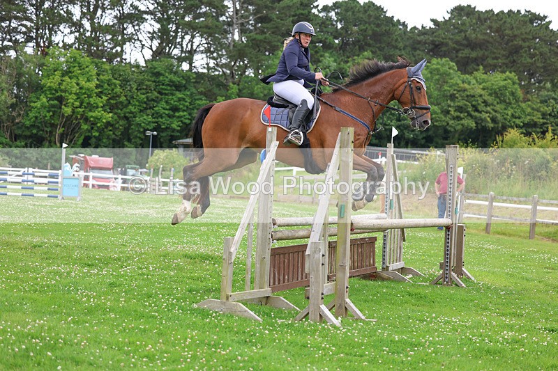 3E7A3923 - Class 6: Hawkins Motors Senior 1.00m Derby