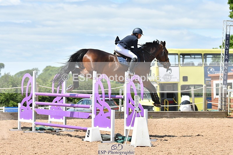 240609A-131651-05572 - Cls 18 Snr Newcomers and 1.10m Open