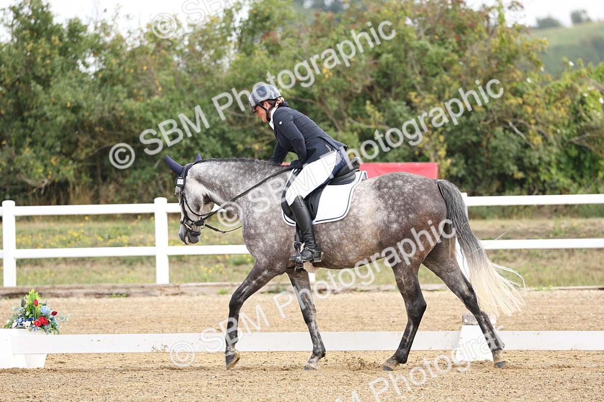 SBM_005540 - Class 6 - Novice 6 - 9.30-10.12