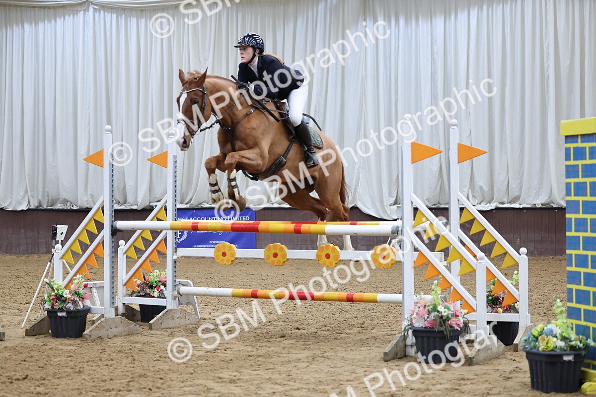 SBM_006400 - Class 23 - Senior Newcomers - 1.10m Open