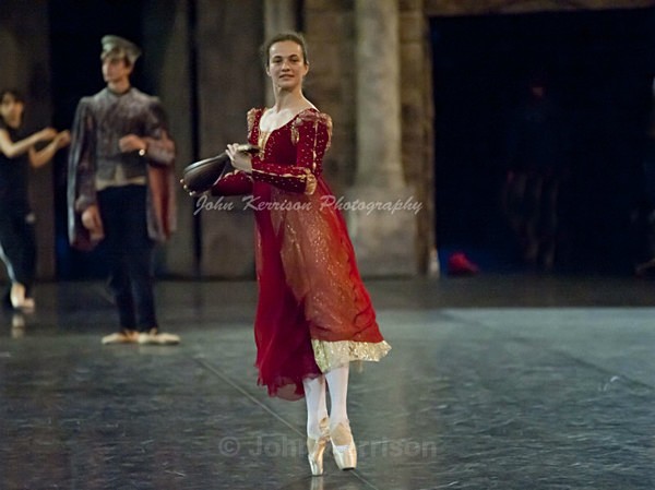  - Elena Glurdjidze and Arionel Vargas - Romeo and Juliet