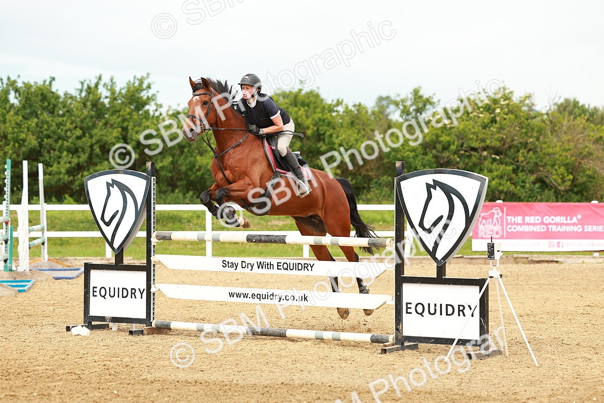 SBM_002165 - Class 4 - Senior Newcomers - 1.10m