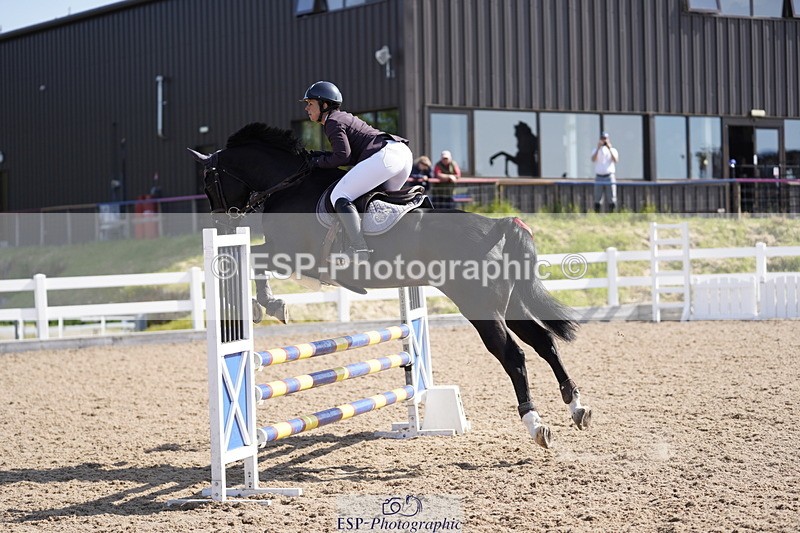 230527A-093510-03350 - Cls 19 British Novice & 90cm Open