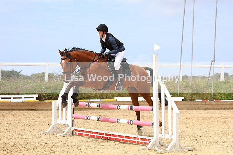 3E7A3518 - Class 8: 80cm Junior