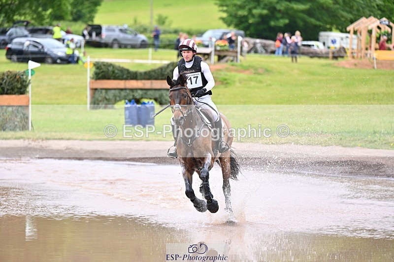 250524A-113217-09894 - B-317-Rupert.Batting-COOMBELAND.TALISMAN